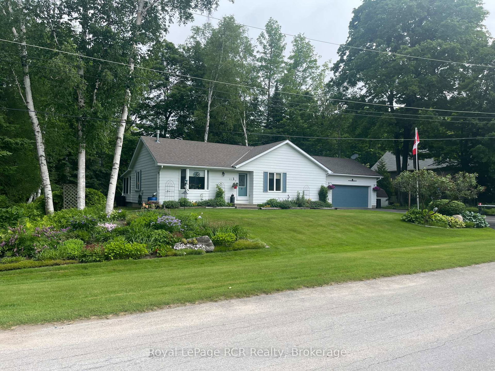 11-graham-crescent-south-bruce-peninsula-ontario-x13467318
