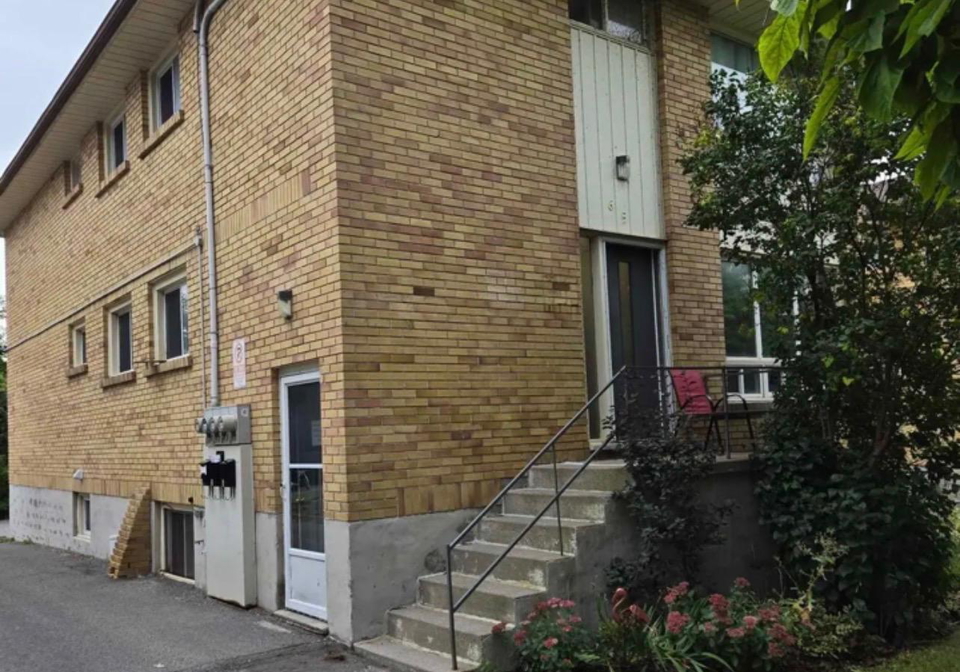 65-stanley-street-belleville-ontario-x13467576