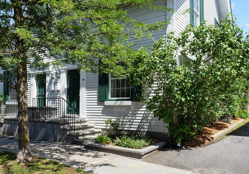 14-crichton-street-ottawa-ontario-x13467580
