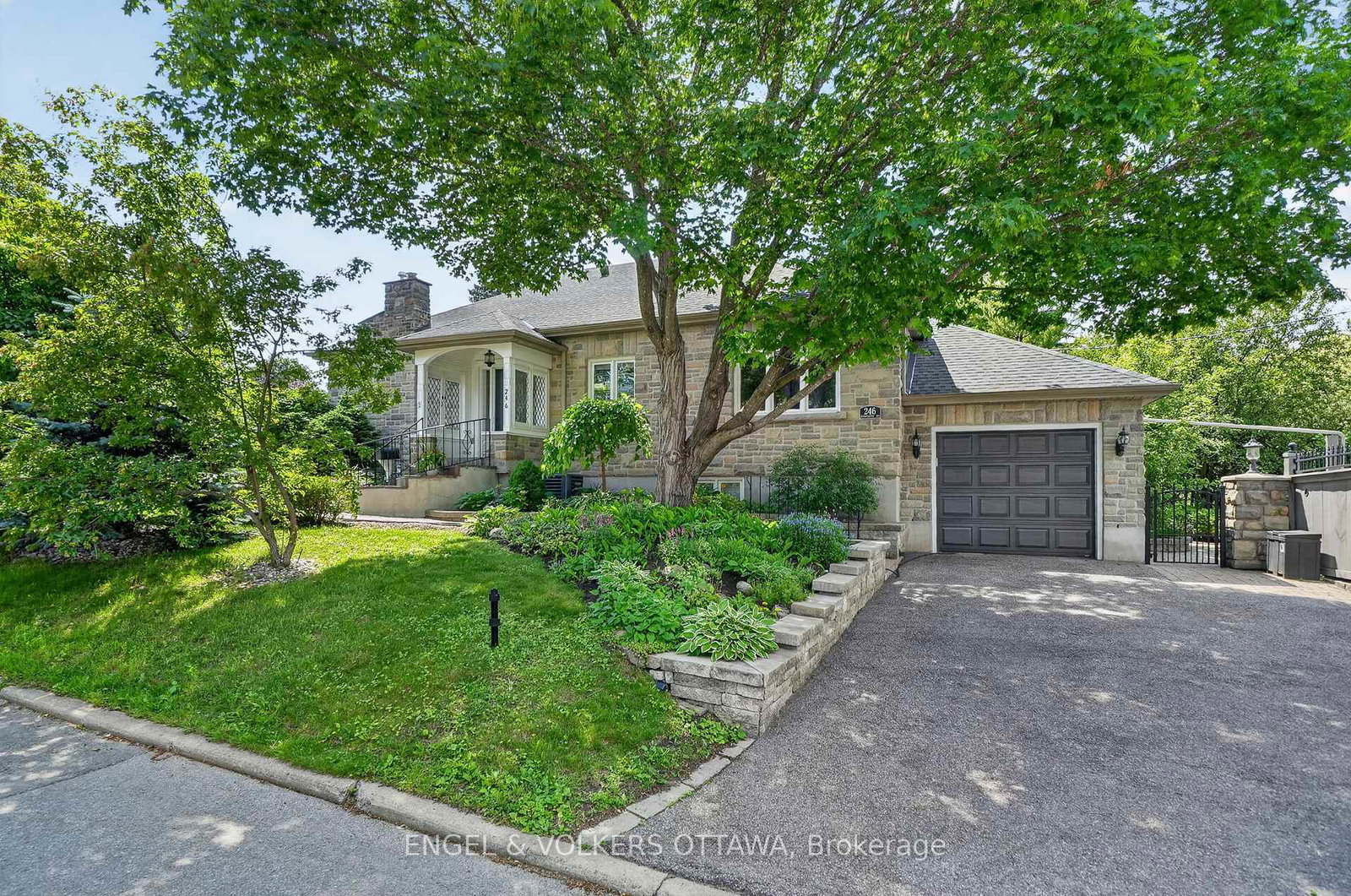 246-mountbatten-avenue-ottawa-ontario-x13467812