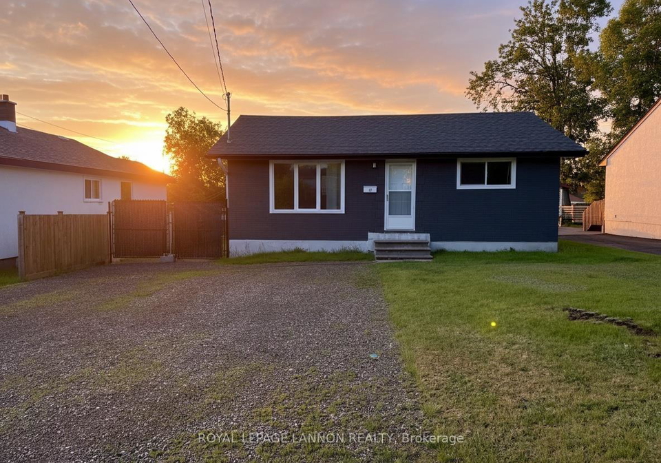17-velva-avenue-thunder-bay-ontario-x13467886