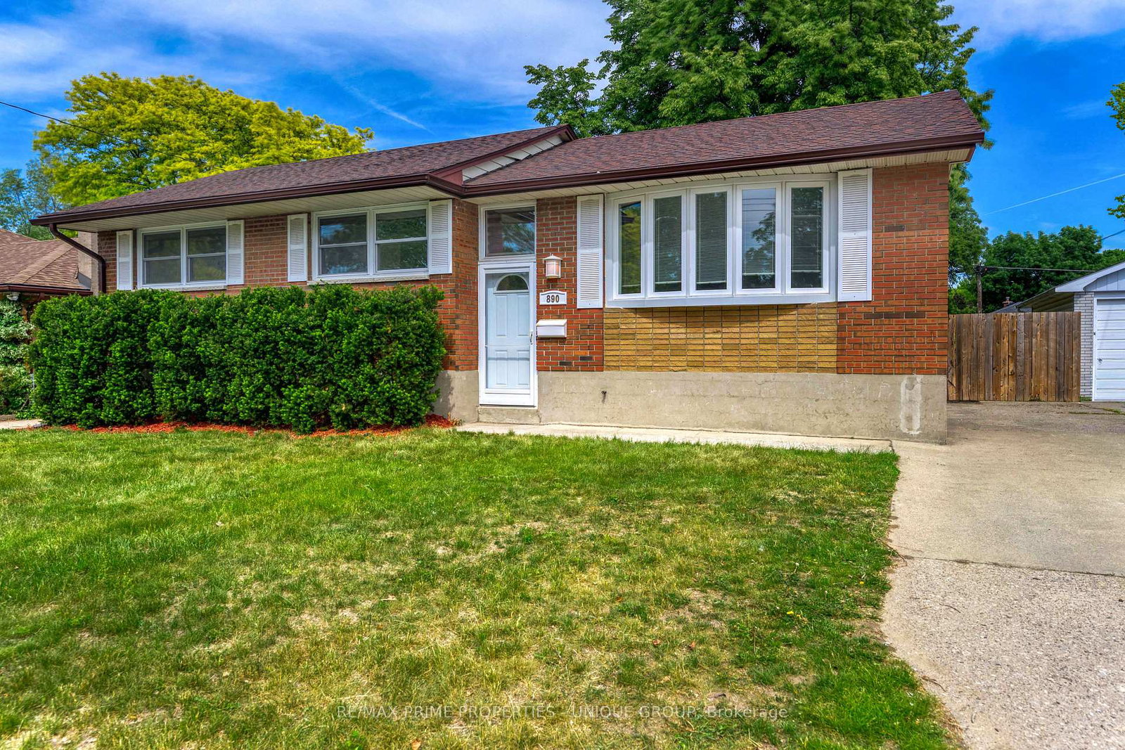 890-hollands-avenue-sarnia-ontario-x13467922