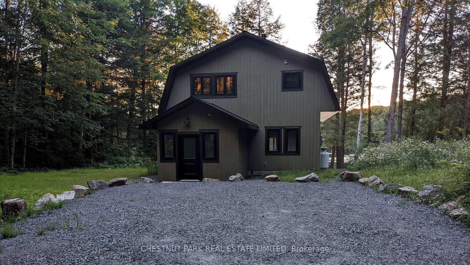 1093-wilkinson-road-dysart-et-al-ontario-x13468130