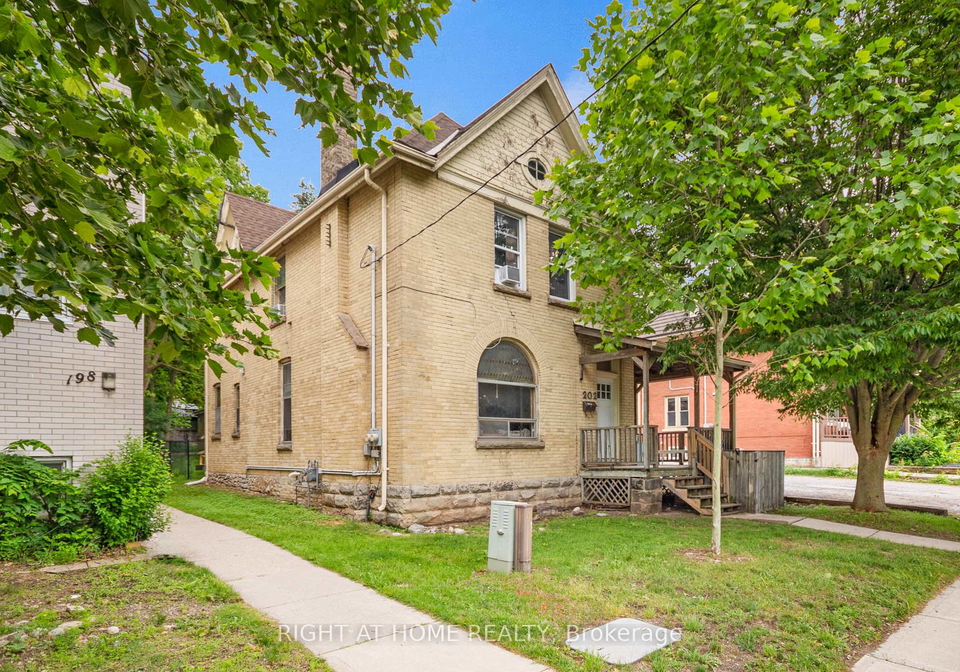 202-sydenham-street-london-east-ontario-x13468136