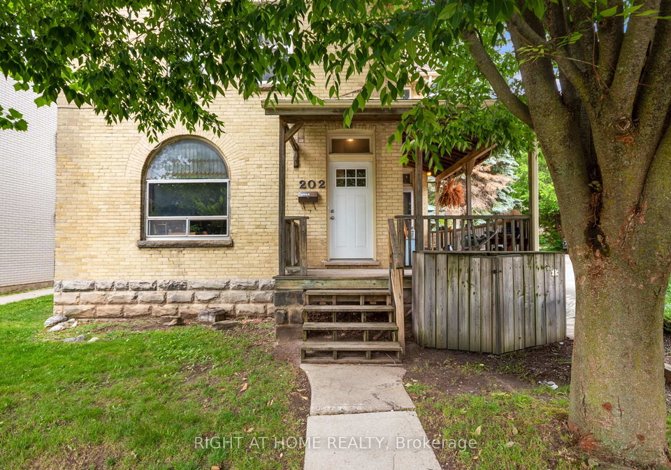 202-sydenham-street-london-east-ontario-x13468136