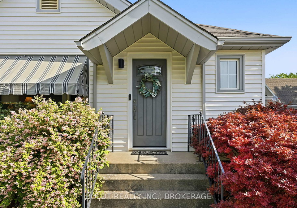 9-woodgate-avenue-st-catharines-ontario-x13468280