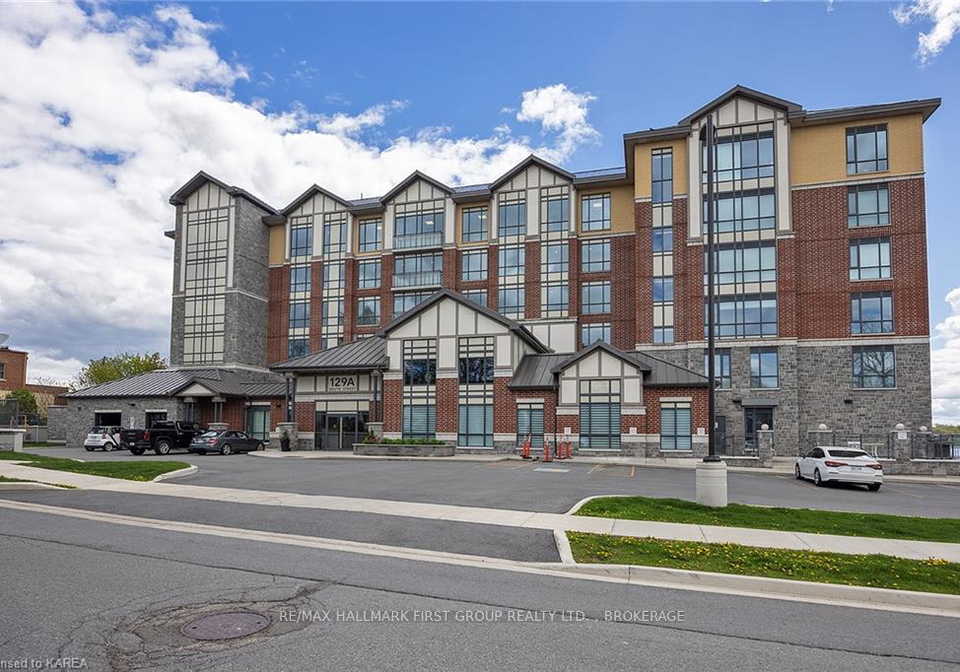 129a-south-street-gananoque-ontario-x13468506