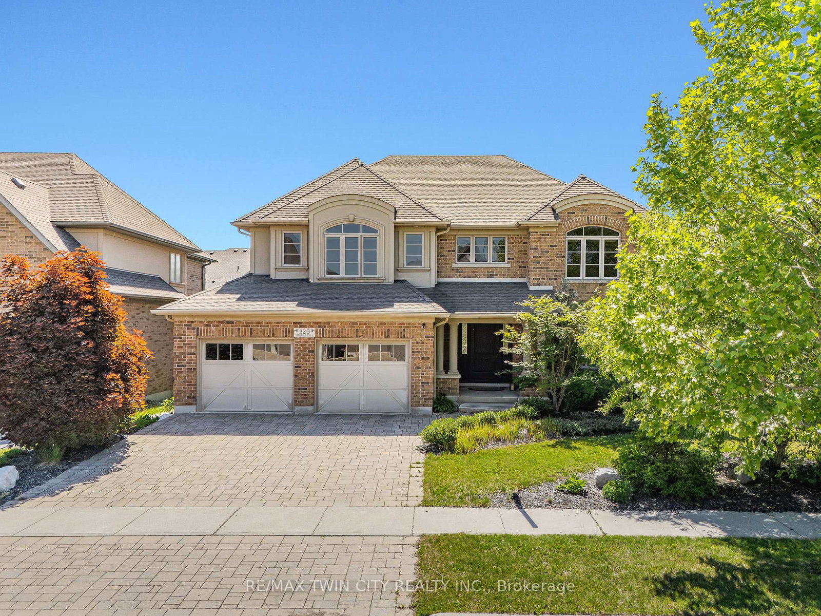 325-deerfoot-trail-waterloo-ontario-x13468586