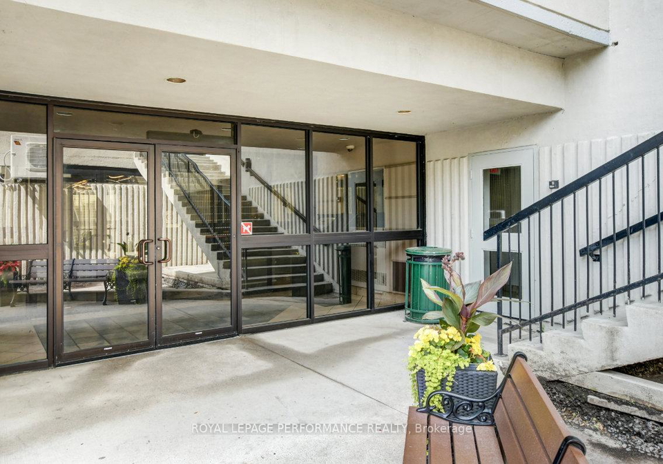 158c-mcarthur-avenue-ottawa-ontario-x13468966