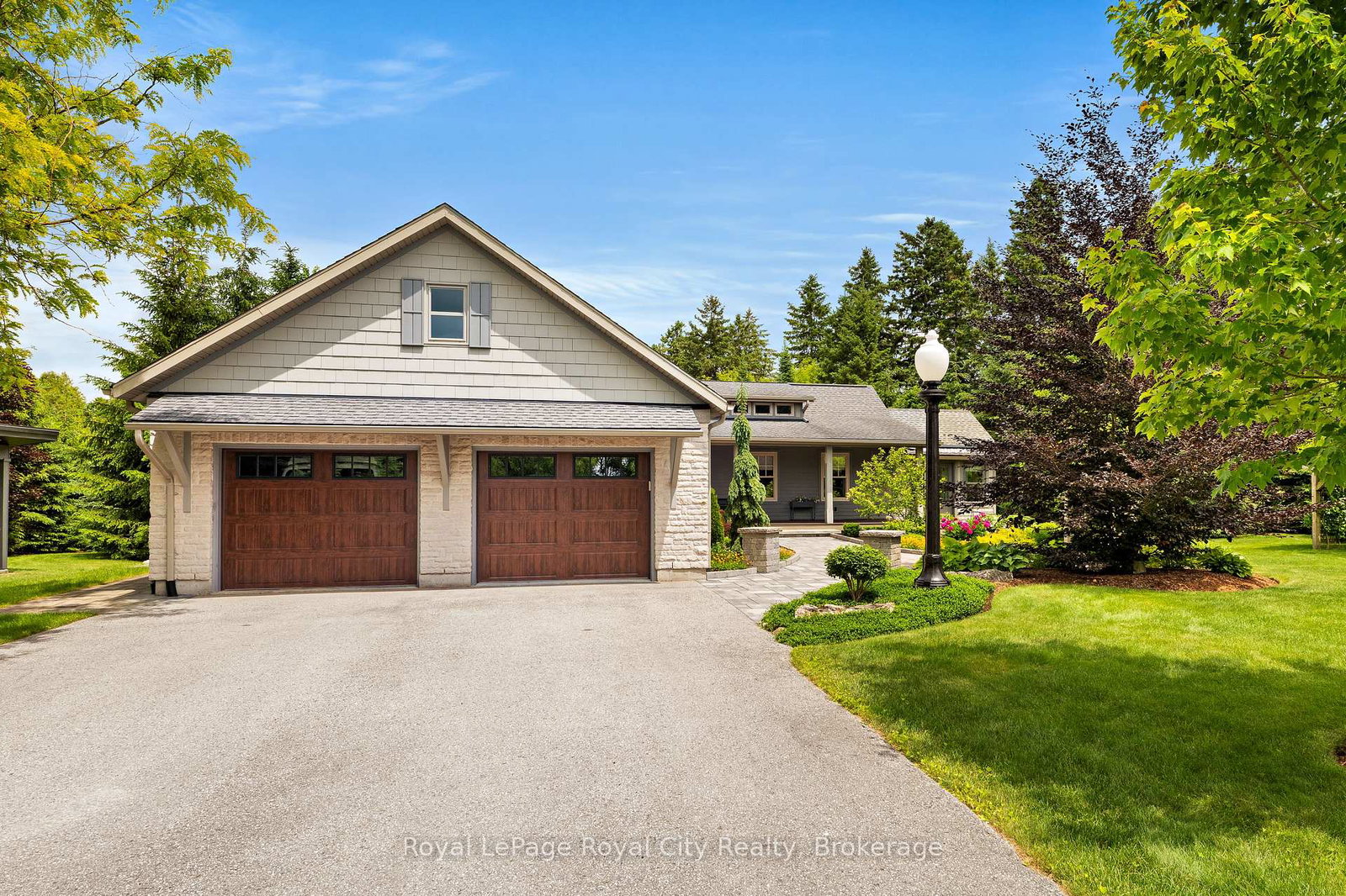 441-wellington-7-road-centre-wellington-ontario-x13468974