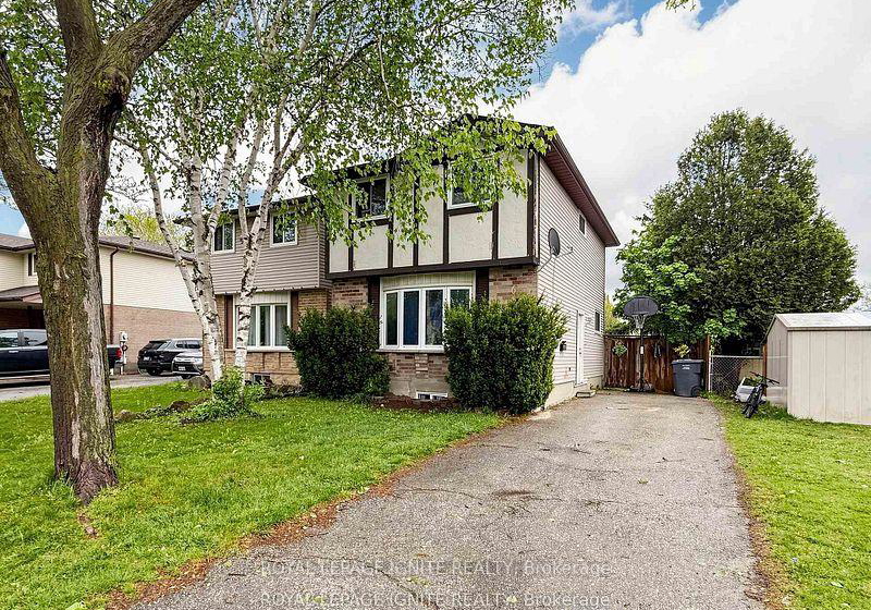 6-upton-crescent-guelph-ontario-x13469056