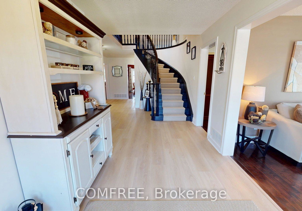 39-falcon-court-out-of-area-ontario-x13469084