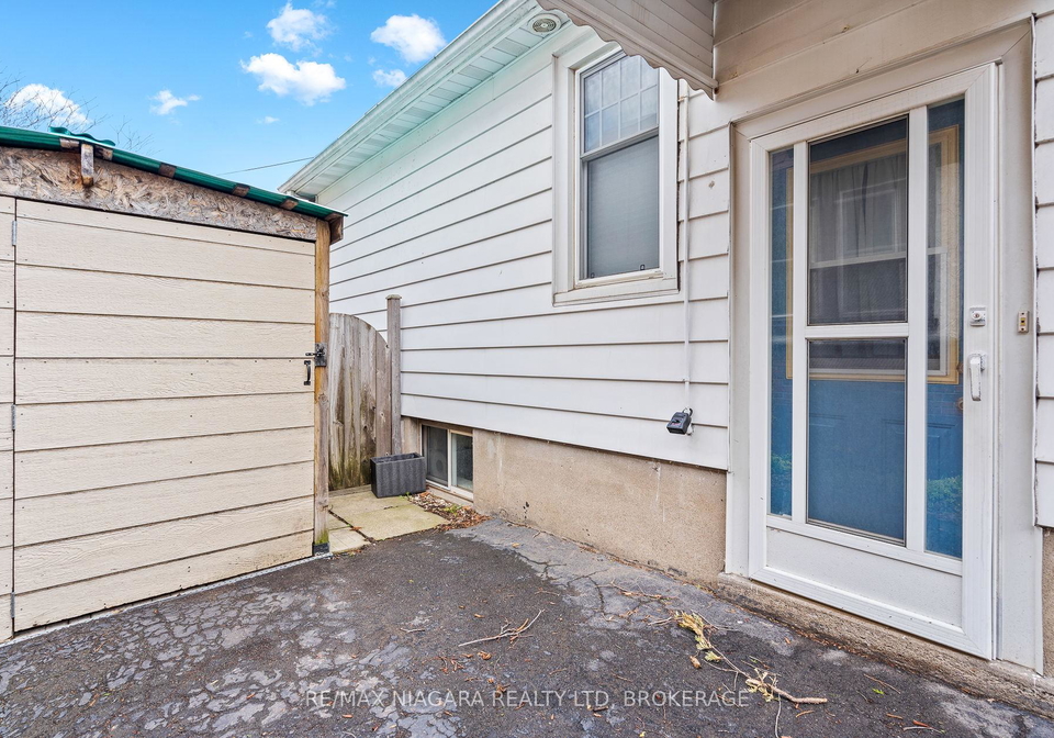 88-wiley-street-st-catharines-ontario-x13469126