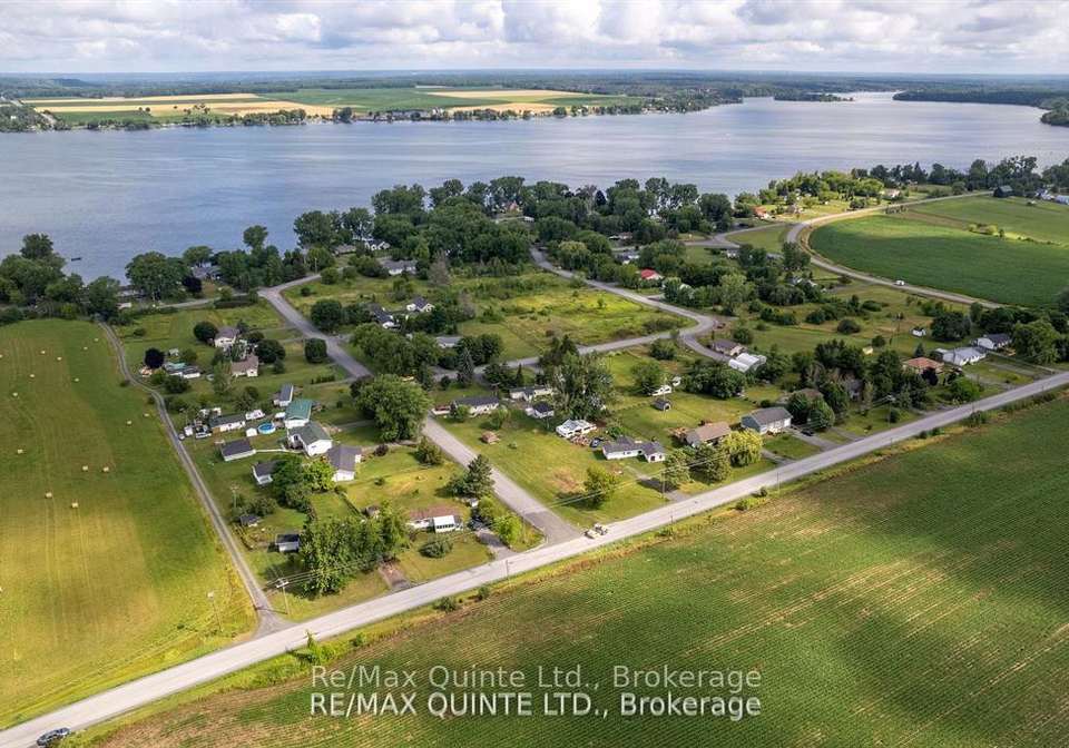 00-moore-avenue-greater-napanee-ontario-x13469200