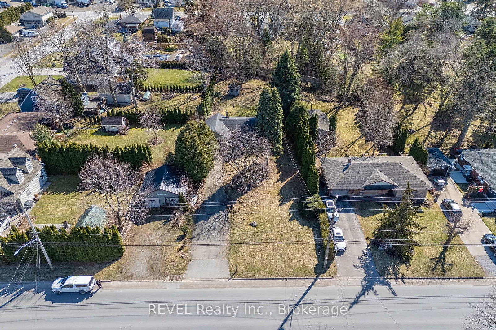 639-penner-street-niagara-on-the-lake-ontario-x13469296