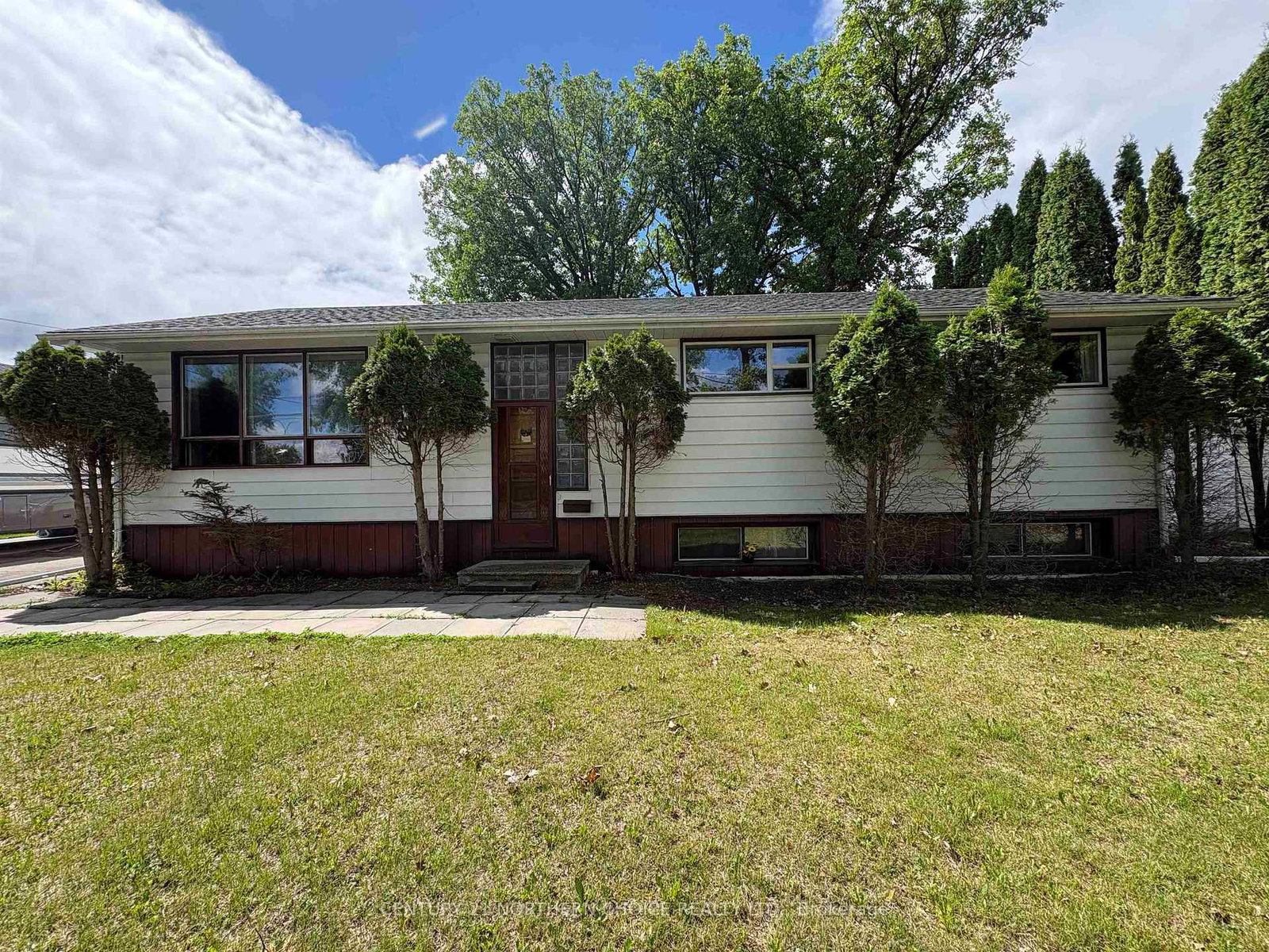 445-church-street-fort-frances-ontario-x13469314