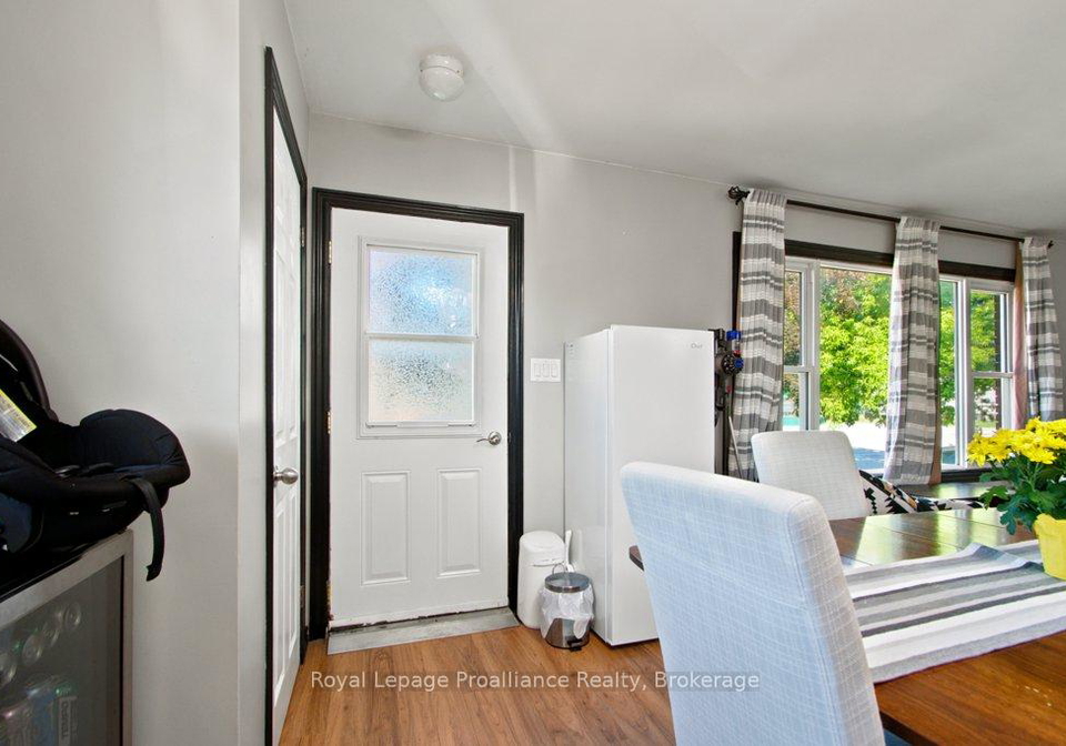 255-west-street-quinte-west-ontario-x13469456