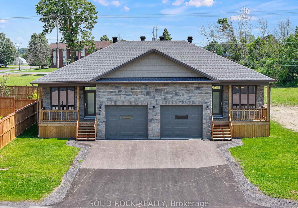 9-billings-avenue-south-dundas-ontario-x13469644