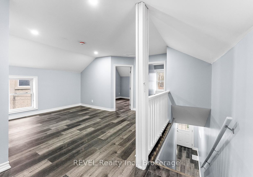 30-division-street-st-catharines-ontario-x13469656