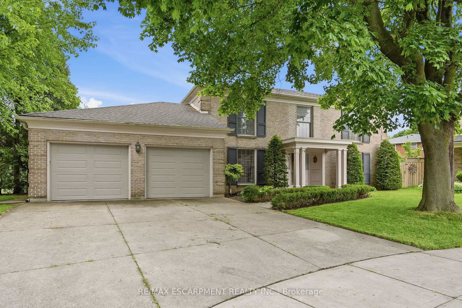 19-verdun-court-hamilton-ontario-x13469678