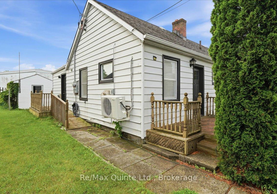 45-ridley-street-prince-edward-county-ontario-x13469712