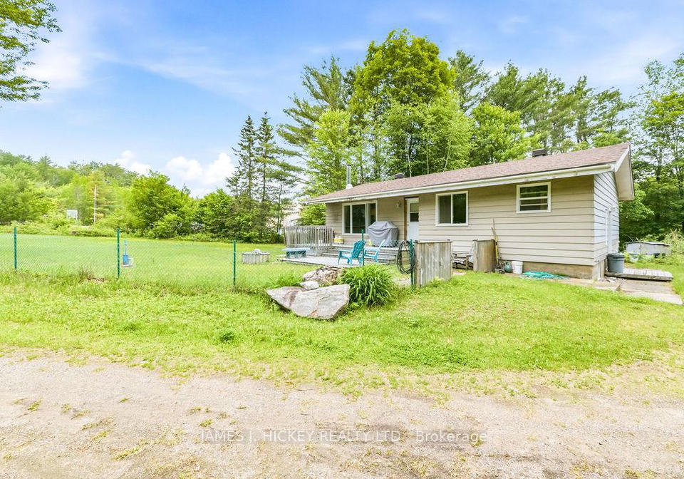 34926-highway-17-west-highway-laurentian-hills-ontario-x13469736