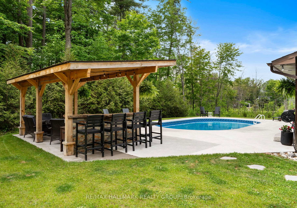 408-yole-crescent-elizabethtown-kitley-ontario-x13469952