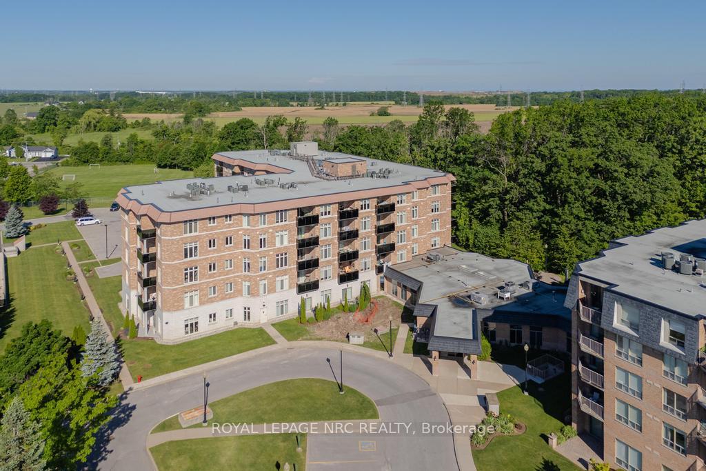 8111-forest-glen-drive-niagara-falls-ontario-x13469966
