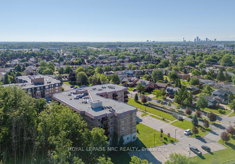 8111-forest-glen-drive-niagara-falls-ontario-x13469966