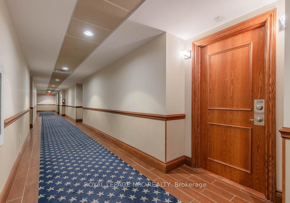 8111-forest-glen-drive-niagara-falls-ontario-x13469966