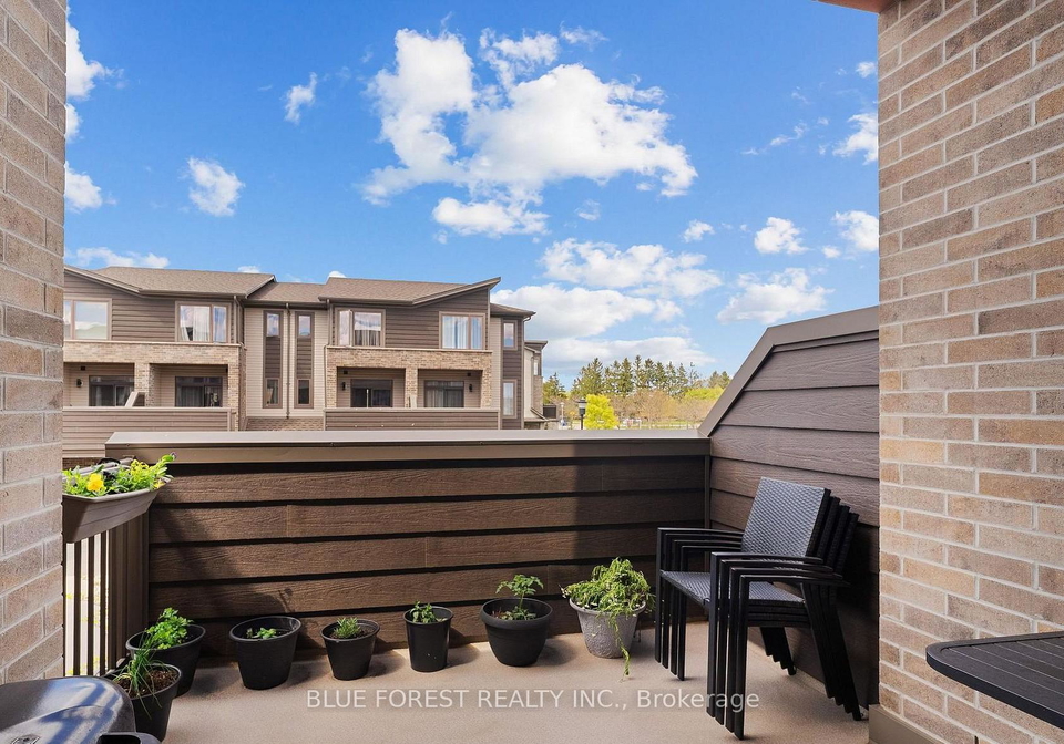 2070-meadowgate-boulevard-london-south-ontario-x13469984