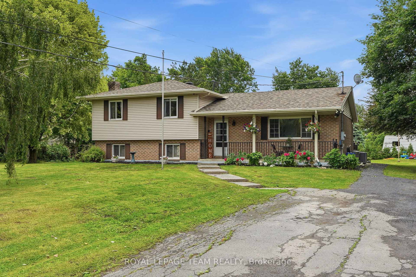 19238-richmond-court-south-glengarry-ontario-x13470068