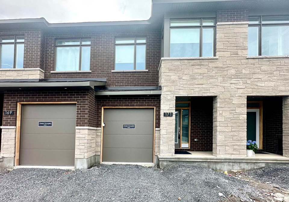 171-bliss-crescent-kanata-ontario-x13470158