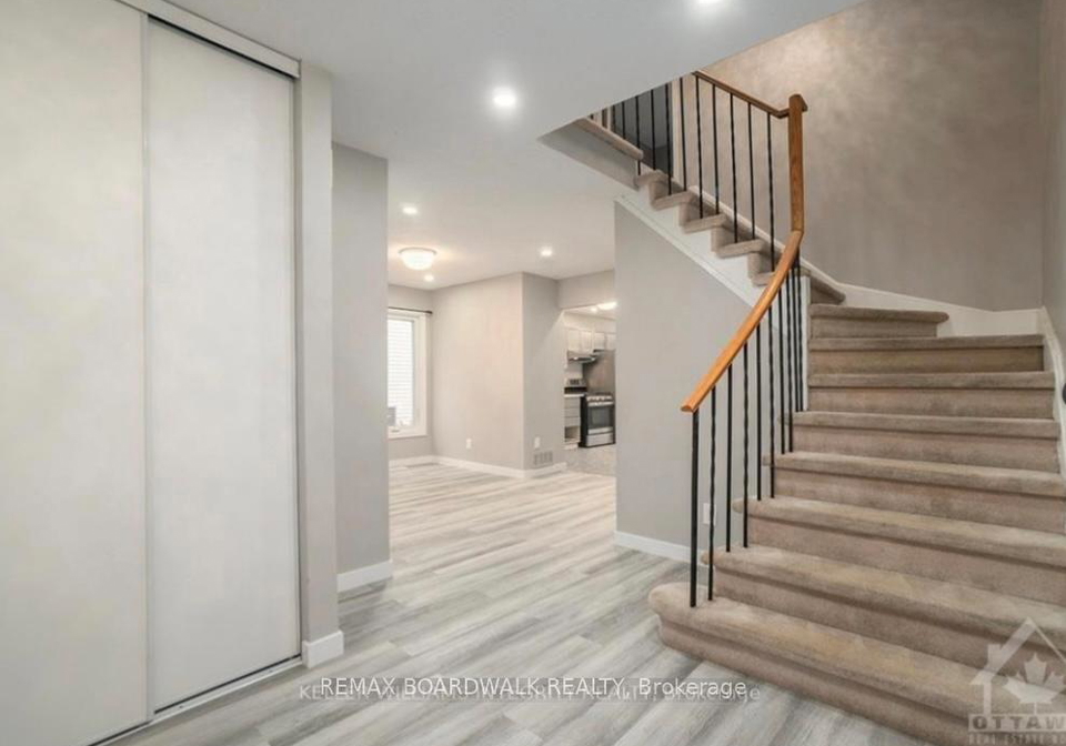 563-latour-crescent-ottawa-ontario-x13470376