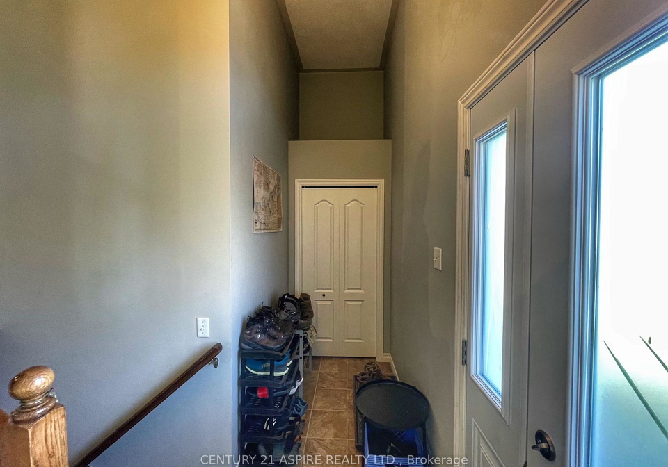 22-joseph-street-laurentian-hills-ontario-x13470642