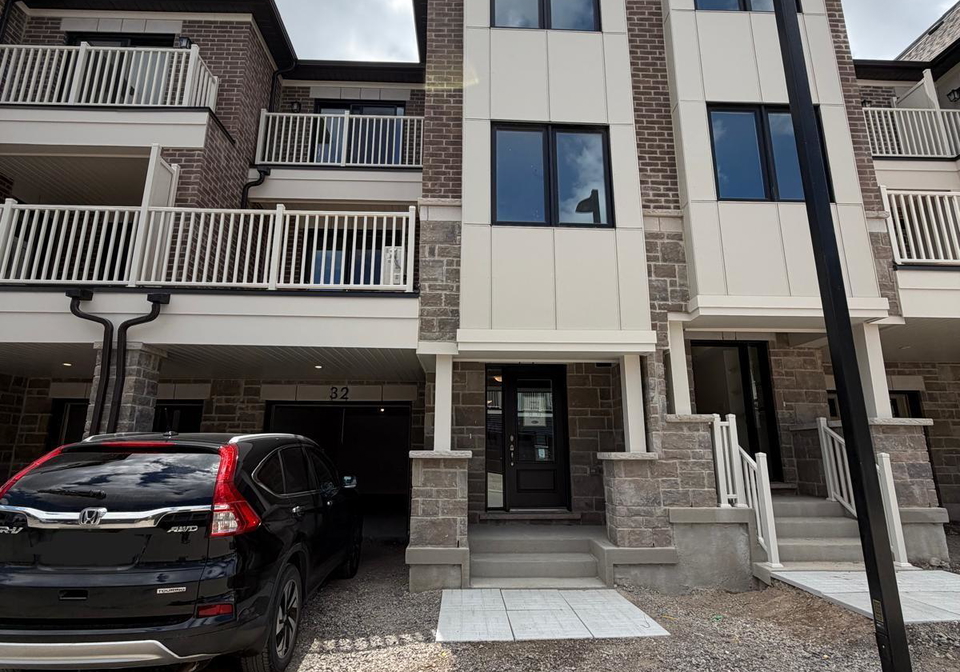 32-canyon-drive-kitchener-ontario-x13470864