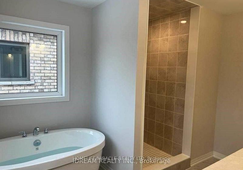28-crossmore-crescent-cambridge-ontario-x13470984