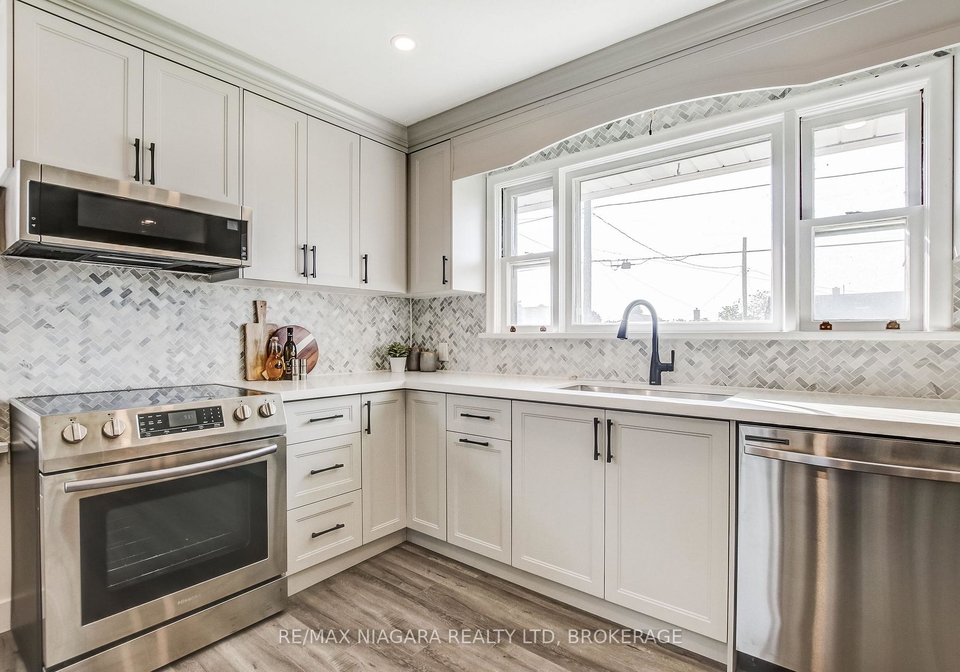 6801-dunn-street-niagara-falls-ontario-x13471086