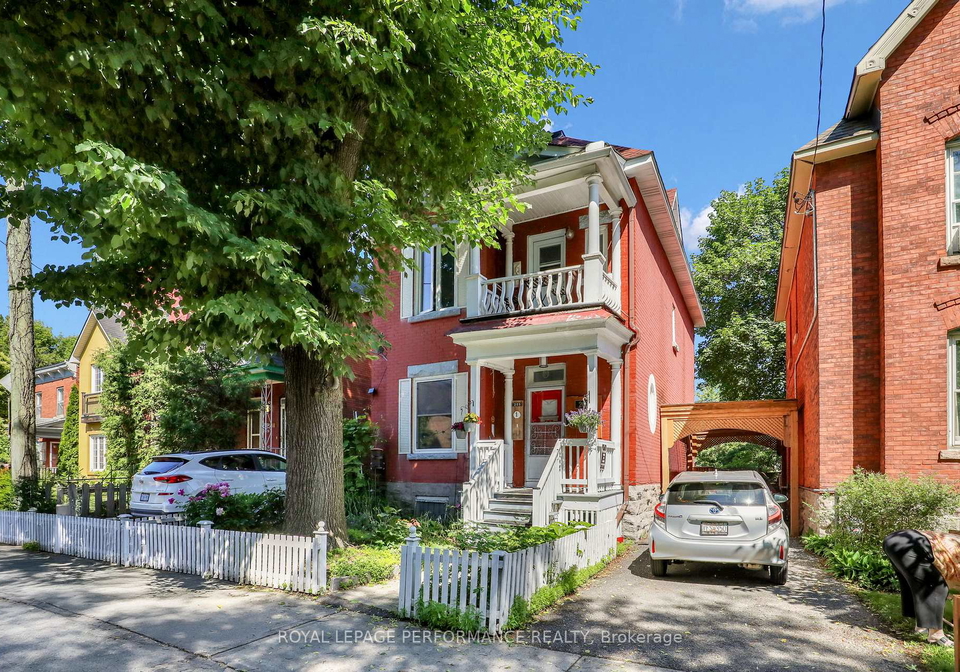 205-flora-street-ottawa-ontario-x13471152