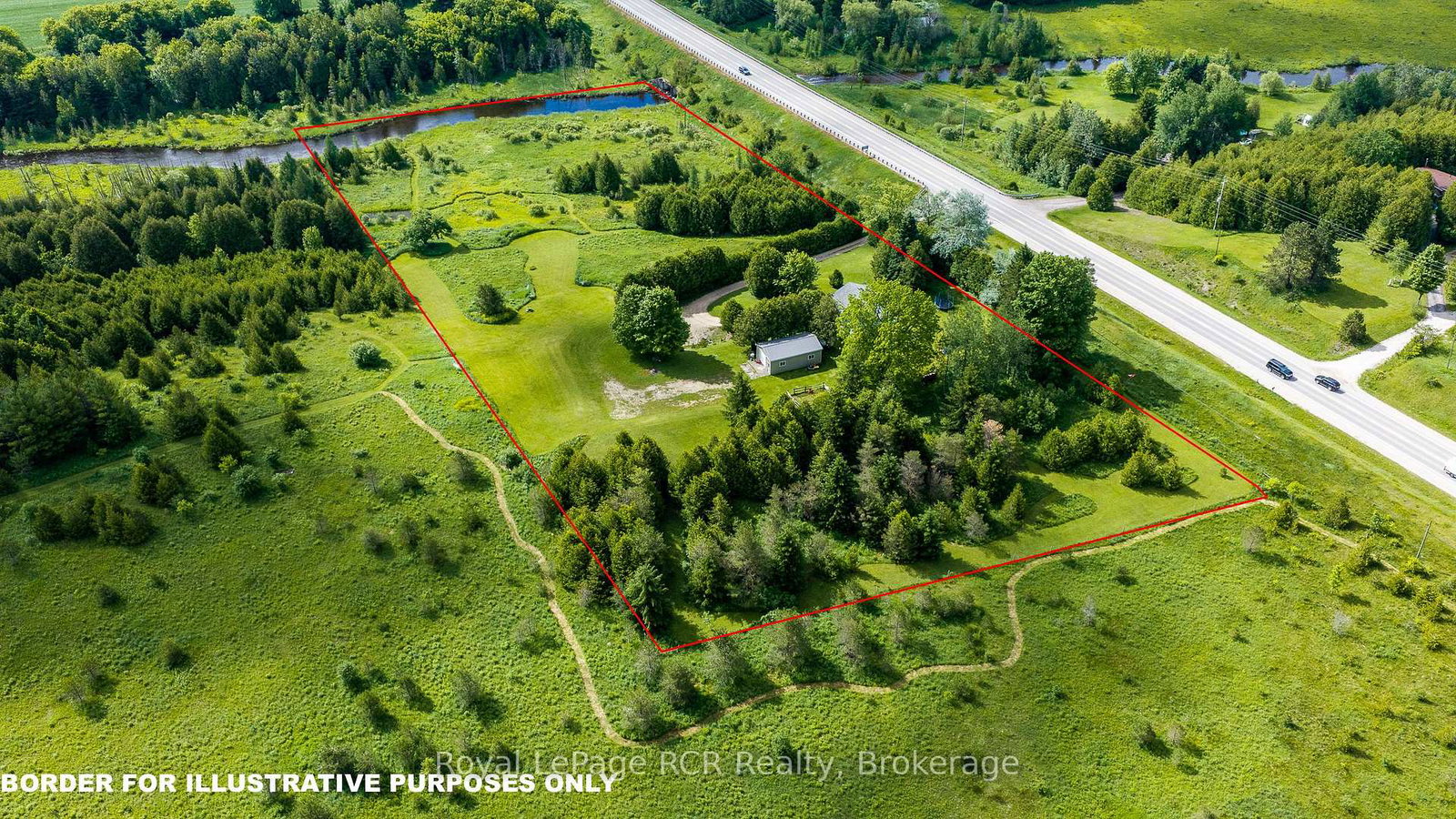 775355-highway-10-grey-highlands-ontario-x13471428