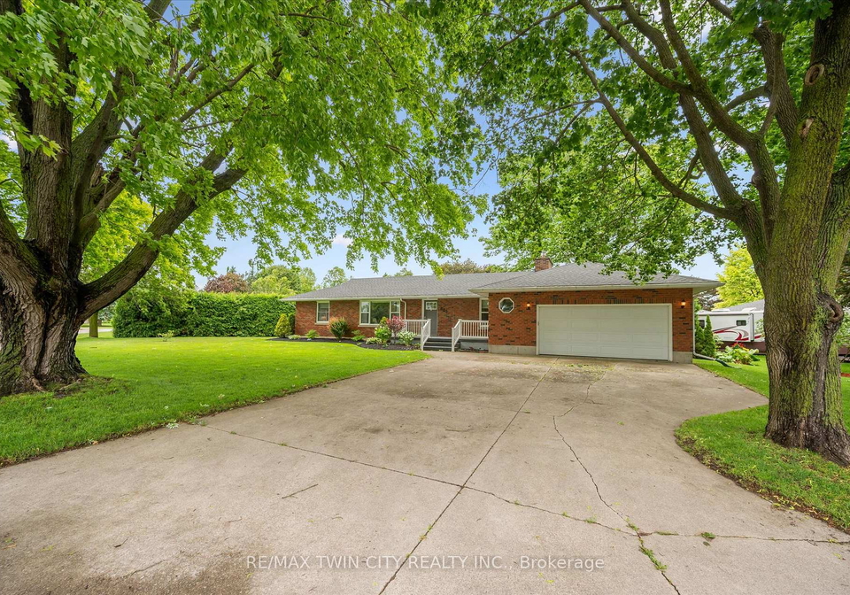 885-winston-boulevard-north-perth-ontario-x13471446