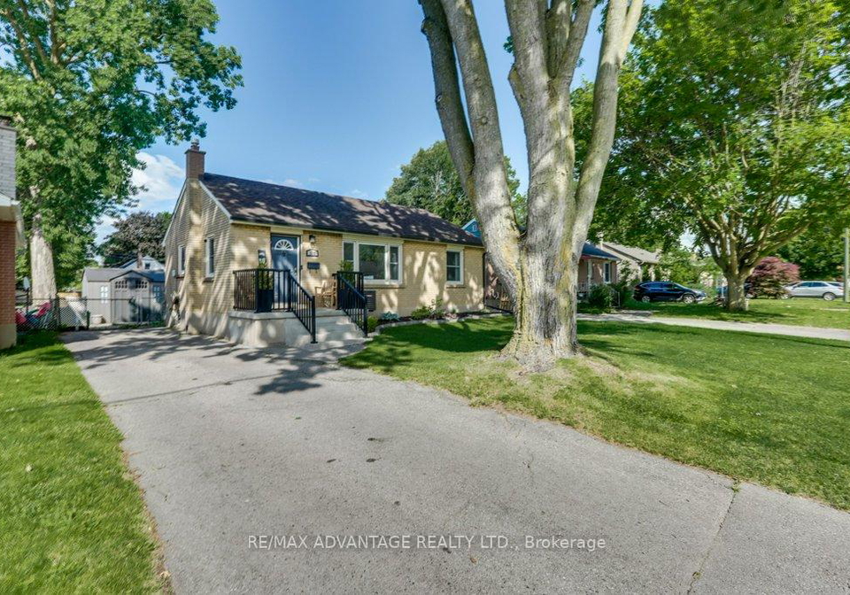 319-manitoba-street-london-east-ontario-x13471478