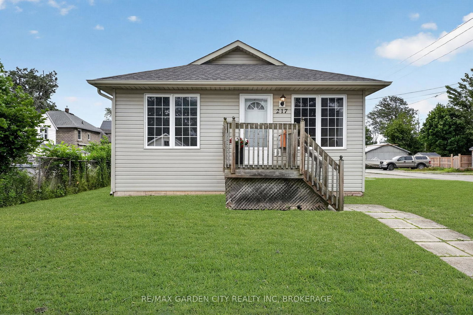 217-pine-street-haldimand-ontario-x13471676