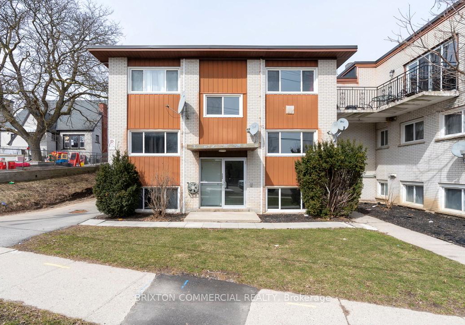 586-victoria-street-s-kitchener-ontario-x13472434