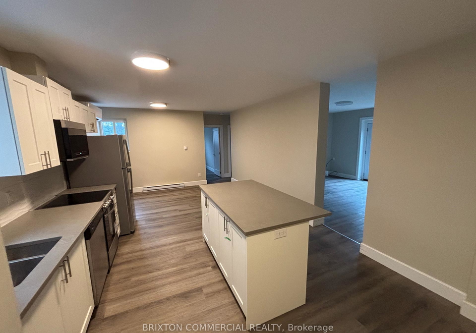 586-victoria-street-s-kitchener-ontario-x13472438