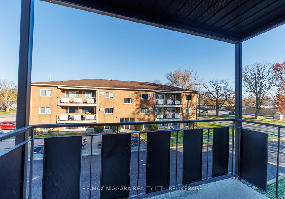 141-plymouth-road-welland-ontario-x13472580