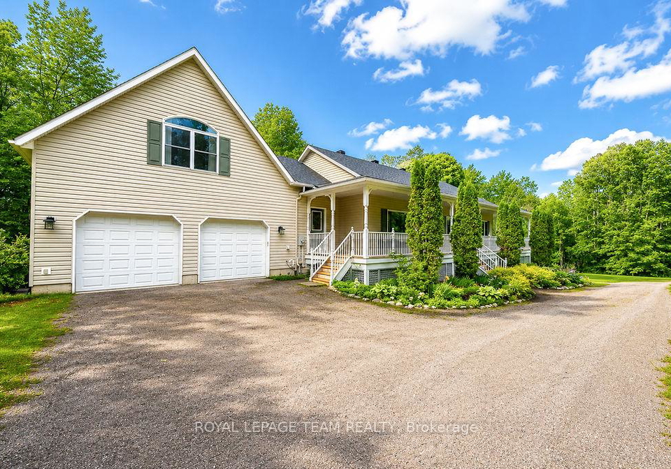 698-barryvale-road-greater-madawaska-ontario-x13472828