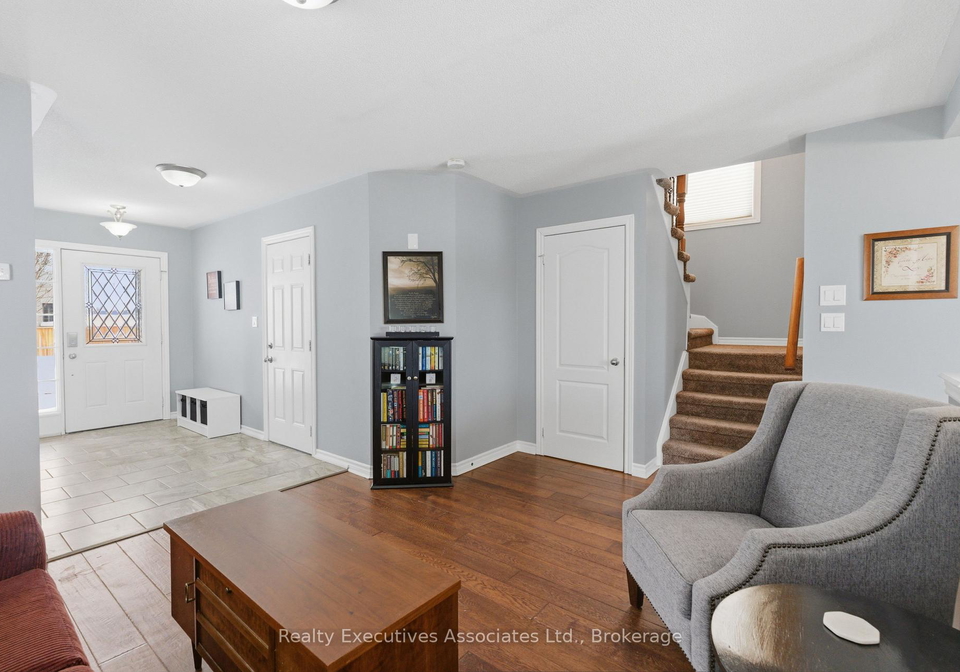 71-truax-street-kawartha-lakes-ontario-x13472870