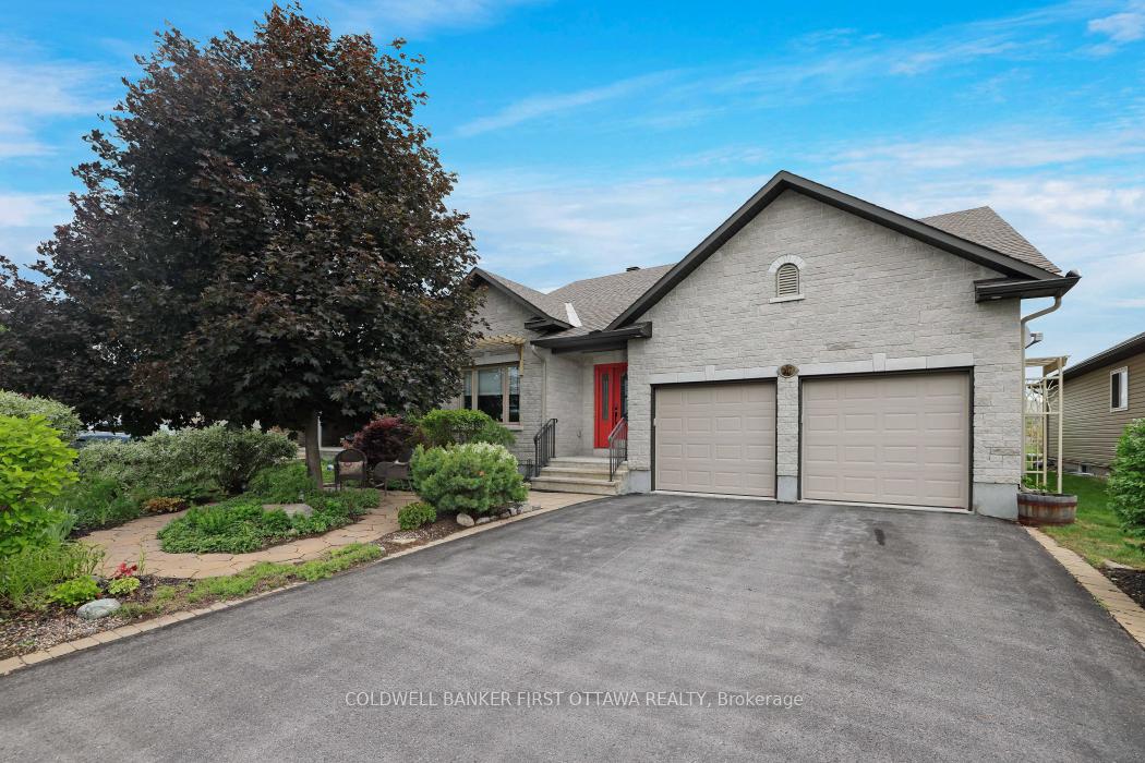 107-johanna-street-mississippi-mills-ontario-x13472896