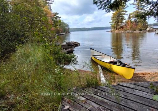 860-mazinaw-lake-addington-highlands-ontario-x13473070